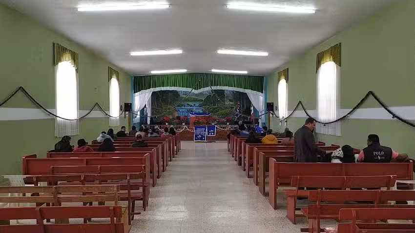 Primera Iglesia Bautista Dios en las Alturas