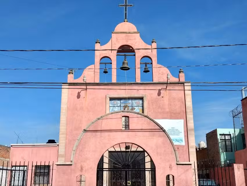 Rector&iacute;a de Santa Teresita