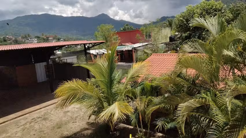 Roca De Salvaci&oacute;n Nopala