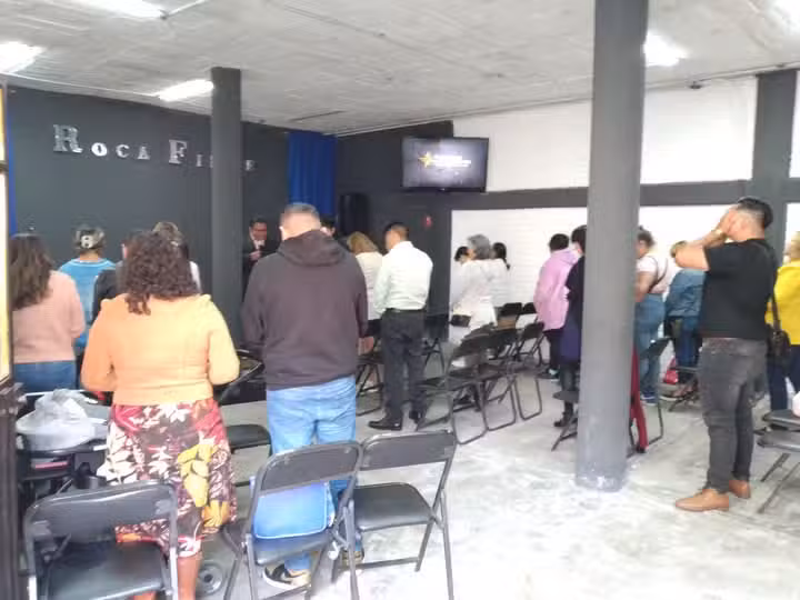 Roca Firme a las Naciones