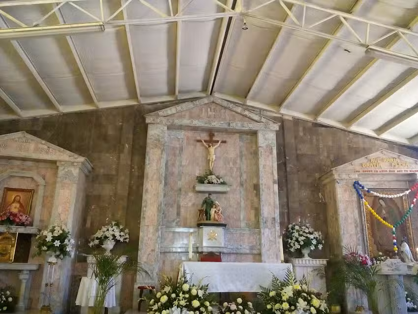 Sagrada Familia Parroquia