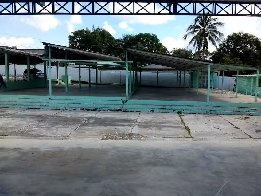 Sal&oacute;n de Asambleas de los Testigos de Jehov&aacute;