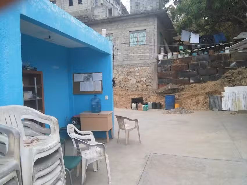 Sal&oacute;n de la loma larga