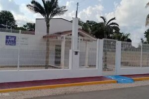 Sal&oacute;n del Reino de los Testigos de Jehov&aacute;