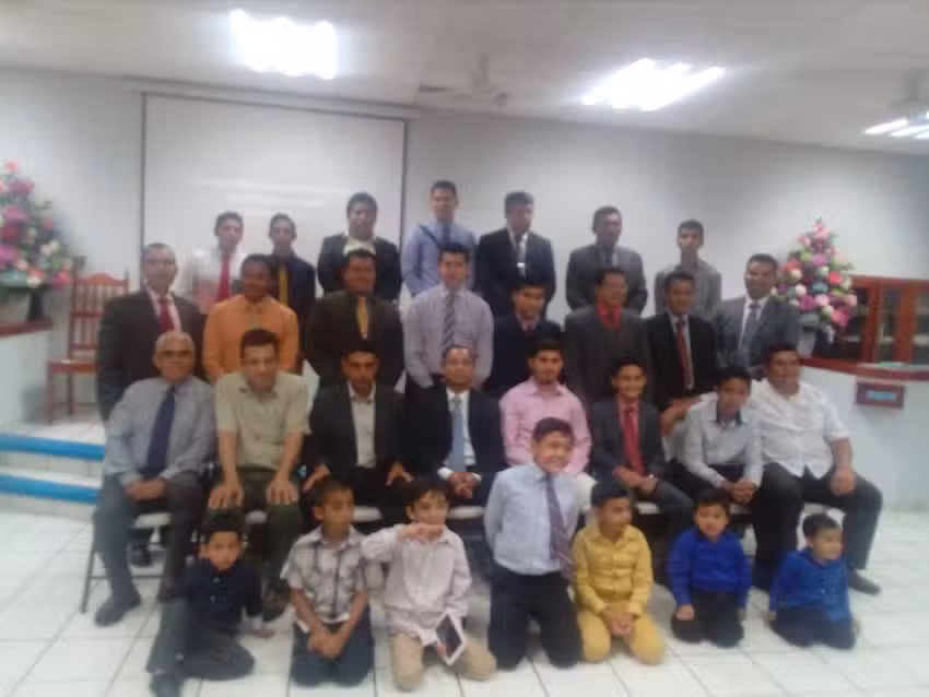 Sal&oacute;n del Reino de los Testigos de Jehov&aacute;