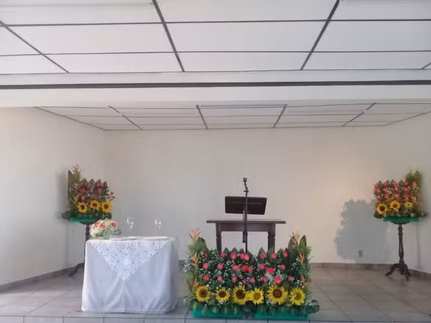 Sal&oacute;n del Reino de los Testigos de Jehov&aacute;