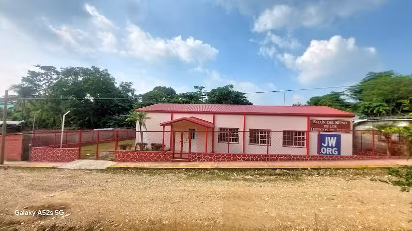 Sal&oacute;n Del Reino De Los Testigos De Jehov&aacute;