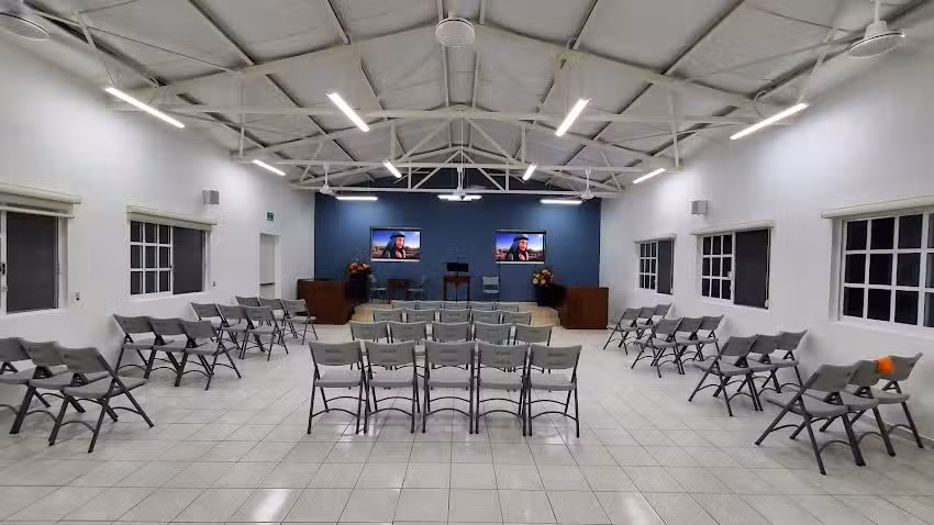 Sal&oacute;n del Reino de los Testigos de Jehov&aacute;