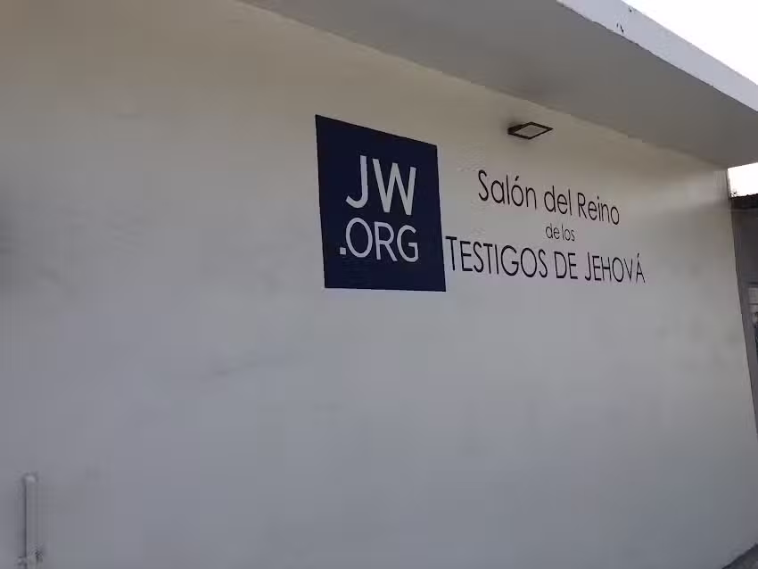 Sal&oacute;n del Reino de los Testigos de Jehov&aacute;