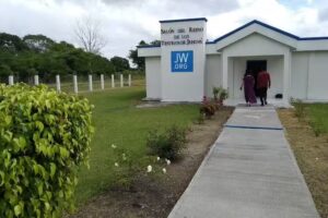 Salon Del Reino De Los Testigos De Jehova