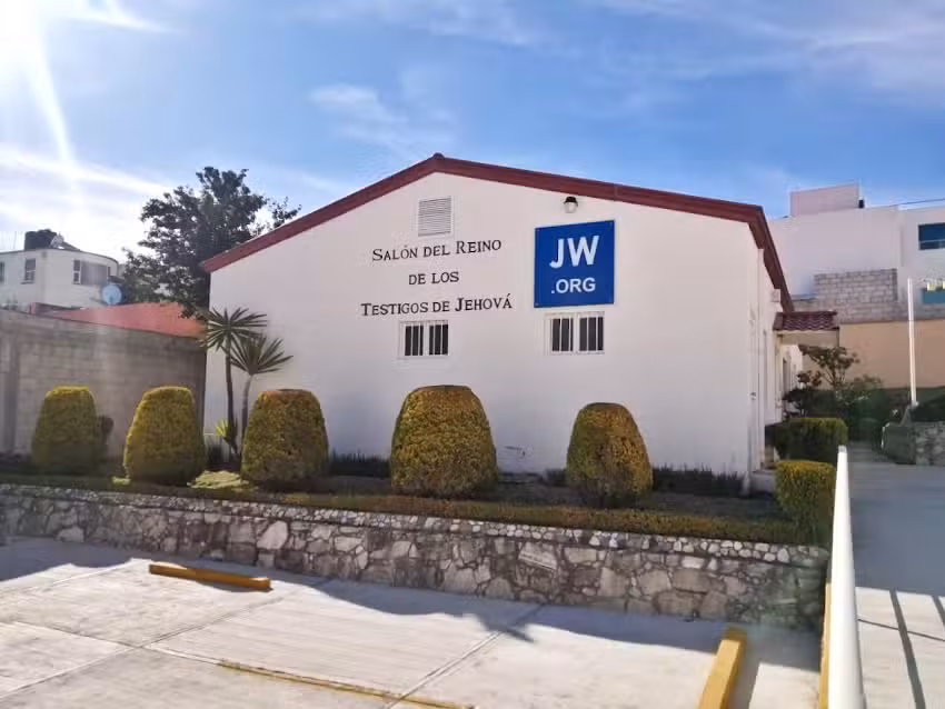 Sal&oacute;n del Reino de los Testigos de Jehov&aacute;