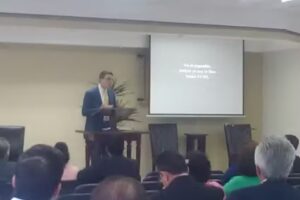 Sal&oacute;n del Reino de los Testigos de Jehov&aacute;