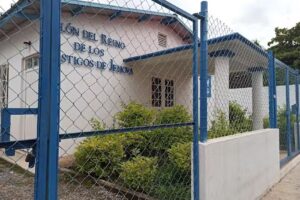 Sal&oacute;n Del Reino De Los Testigos De Jehova
