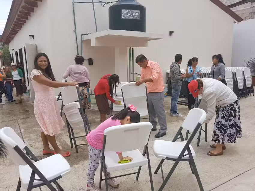 Sal&oacute;n del Reino de los Testigos de Jehov&aacute;