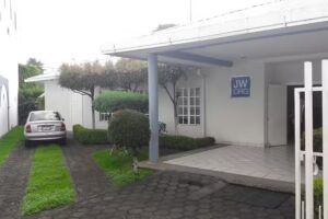 Salón Del Reino De Los Testigos De Jehová