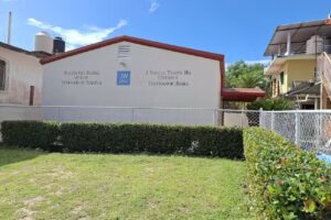 Sal&oacute;n del Reino de los Testigos de Jehov&aacute;