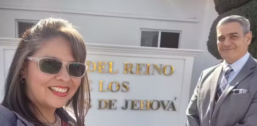 Sal&oacute;n del Reino de los Testigos de Jehov&aacute;