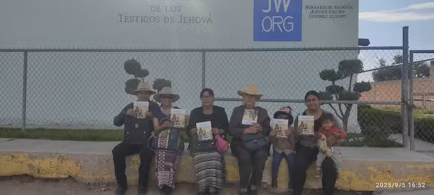 Sal&oacute;n del Reino de los Testigos de Jehov&aacute;