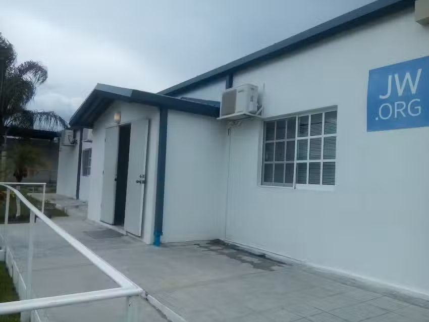 Sal&oacute;n del Reino de los Testigos de Jehov&aacute;