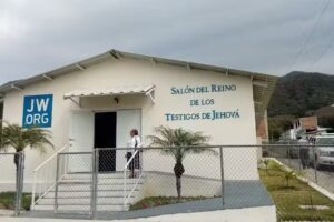 Sal&oacute;n del reino de los testigos de Jehov&aacute;