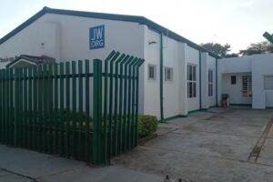 Salón Del Reino De Los Testigos De Jehová