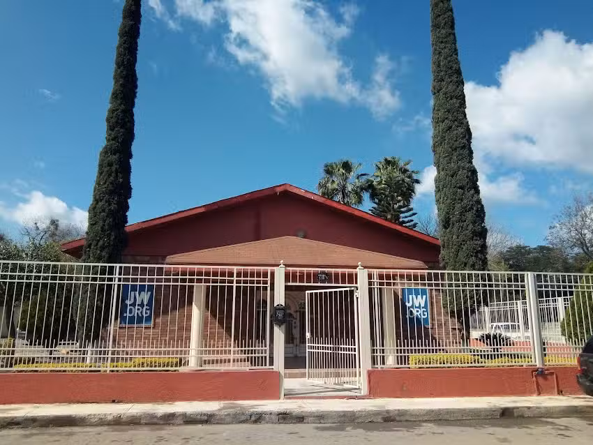 Sal&oacute;n del Reino de los Testigos de Jehov&aacute;