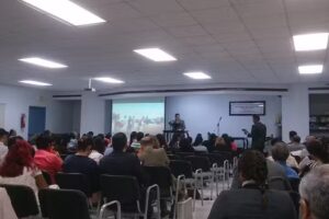 Sal&oacute;n del Reino de los testigos de Jehov&aacute;