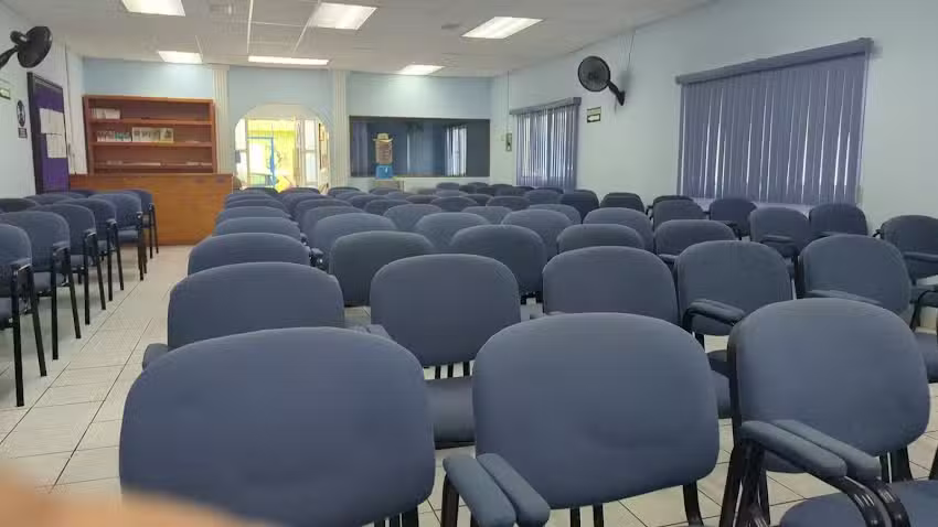 Sal&oacute;n del Reino de Los Testigos de Jehov&aacute;