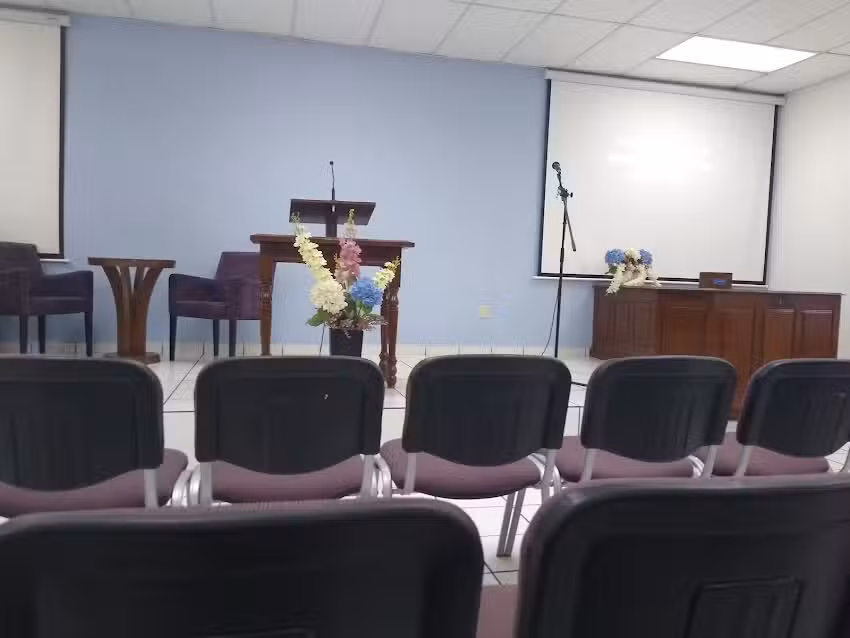 Sal&oacute;n del Reino de los Testigos de Jehov&aacute;