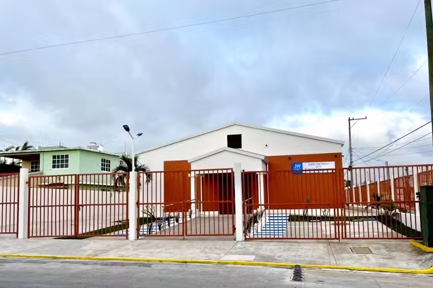 Sal&oacute;n del Reino de los Testigos de Jehov&aacute;