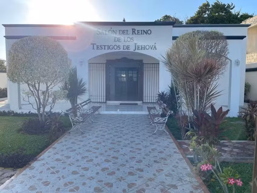 Sal&oacute;n del Reino de los Testigos de Jehov&aacute;