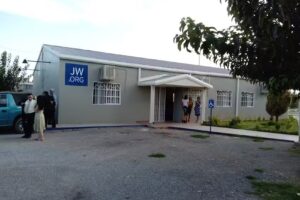 Sal&oacute;n del Reino de los Testigos de Jehov&aacute;