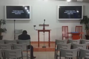 Sal&oacute;n del Reino de los Testigos de Jehov&aacute;