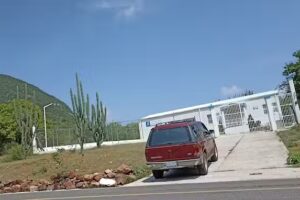 Salon del reino de los testigos de jehova Arrollo grande el reparito