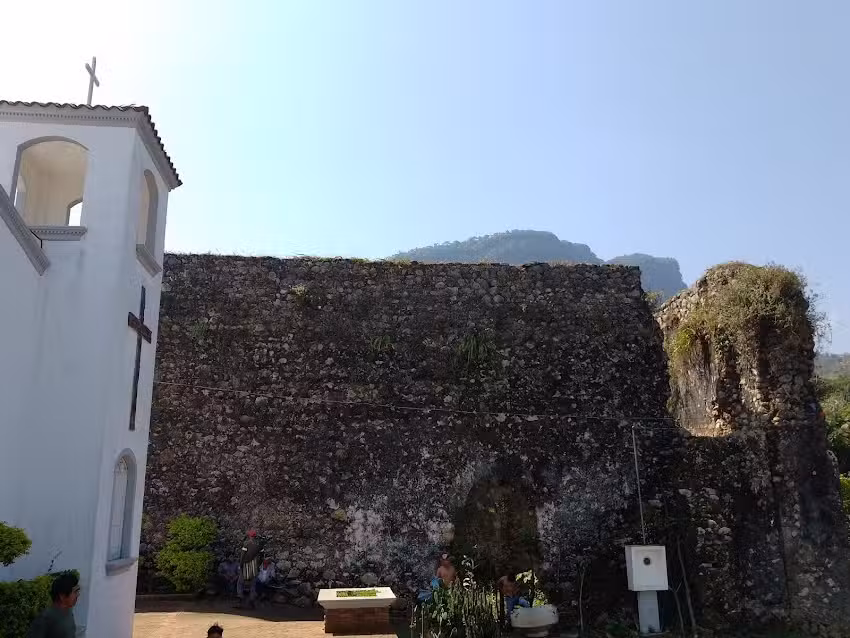 San Francisco de As&iacute;s, Moyos