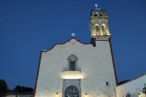 San Nicol&aacute;s de Tolentino / Jes&uacute;s Iglesia