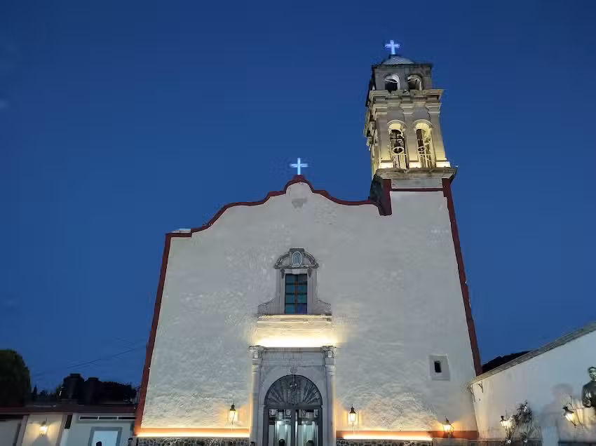 San Nicol&aacute;s de Tolentino / Jes&uacute;s Iglesia