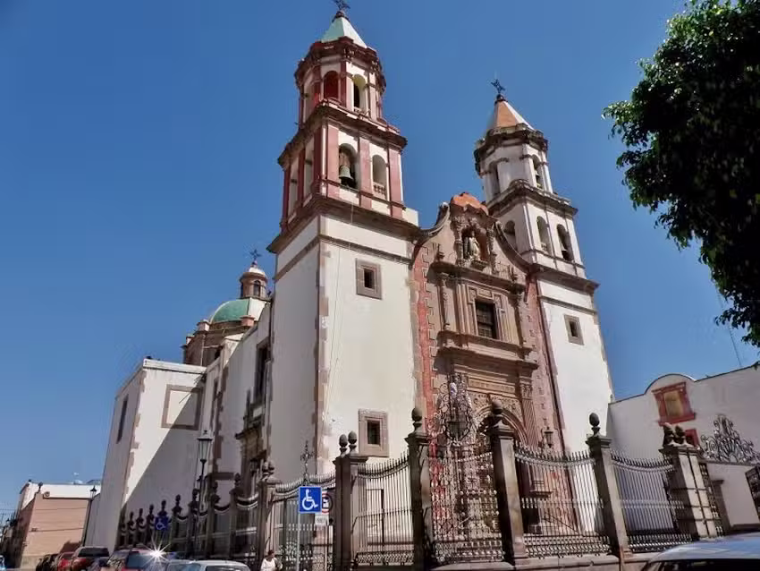 Santuario de La Congregaci&oacute;n de Nuestra Se&ntilde;ora de Guadalupe