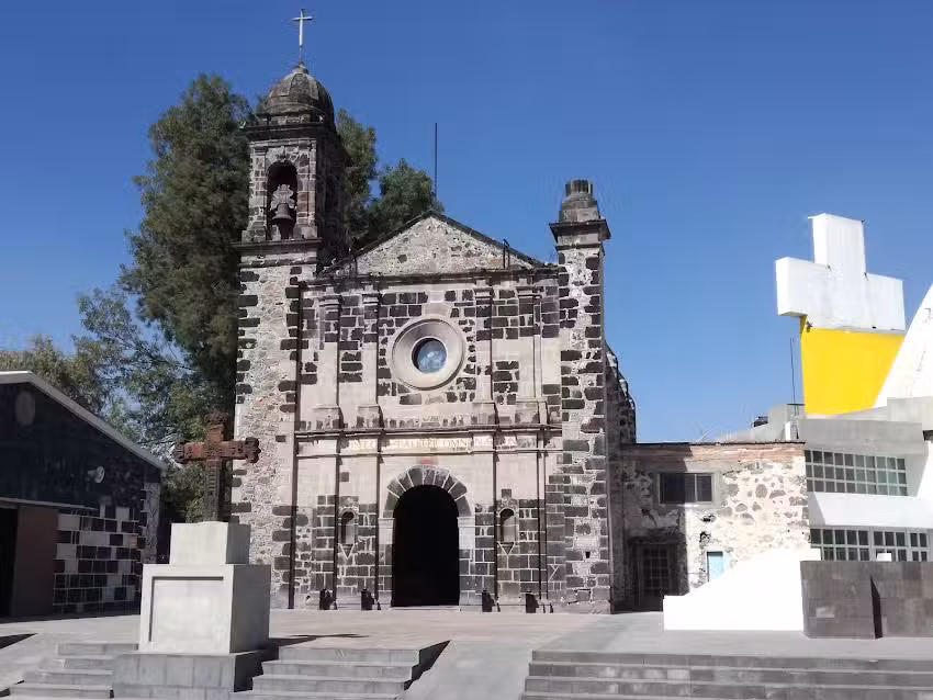 Santuario de la Siempre Virgen Mar&iacute;a de Guadalupe, Casa de San Juan Diego