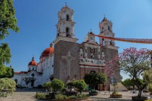 Santuario de Nuestra Señora de Tonatico/Parroquia de Santiago Apóstol