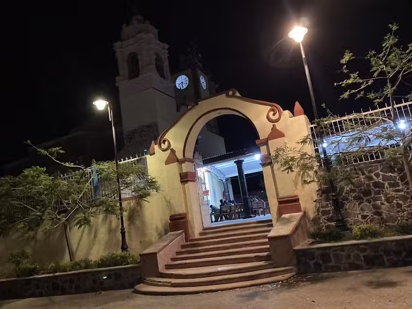 Santuario de Padre Jes&uacute;s de Xochitl&aacute;n