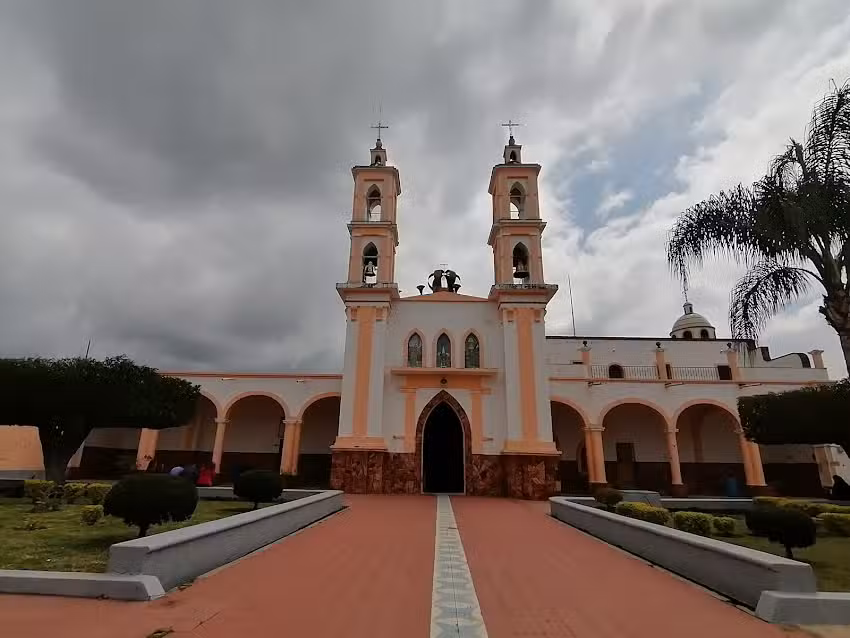 Santuario Parroquial de Nuestra Se&ntilde;ora Del Pueblito