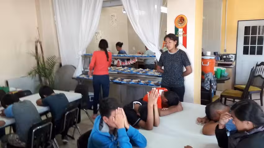 Siervos Con Vision Y New Iglesia Ciudad De Refugio