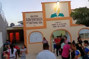 Sol Azteca [Iglesia Adventista Del S&eacute;ptimo D&iacute;a]