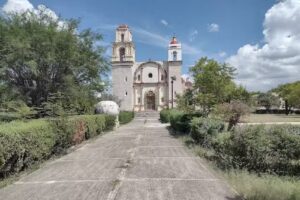 Templo catolico, Teotongo