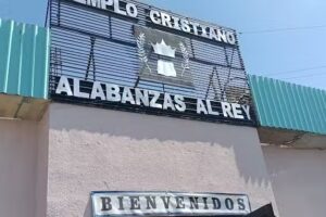 Templo Cristiano Alabanzas Al Rey