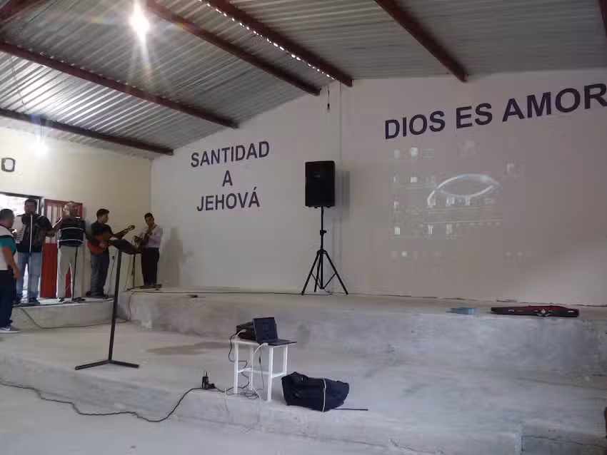 Templo Cristiano Embajadores del Gran Rey 2