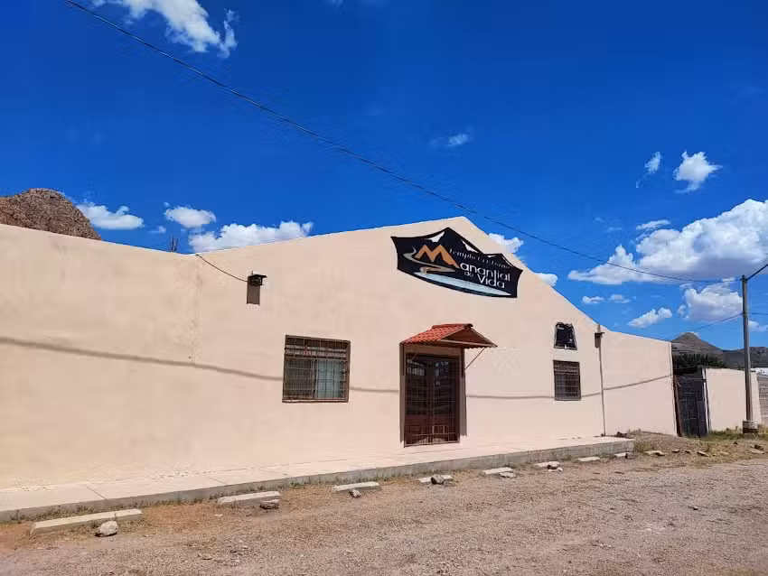 Templo Cristiano Manantial de Vida Asambleas de Dios