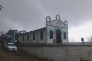 Templo Cristo vive ,col.jol xic .