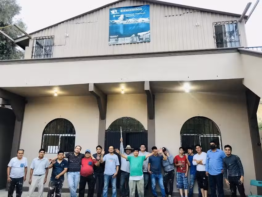 Templo de adoraci&oacute;n apost&oacute;lico Emmanuel AR